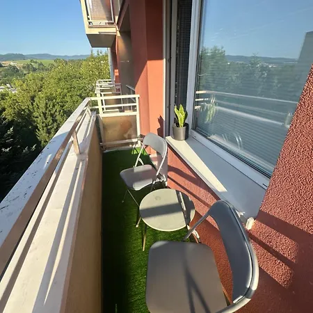 Apartmanovy Bakossova * بانْشكا بيشتريتْسا